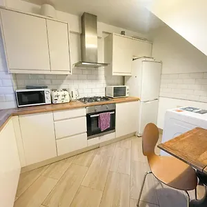 Flat 4, Kingsbury House Londres